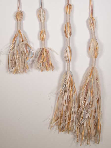 Passamaneria con nappine - Rifiniture nastri in tessuto seta lino cotone  lamè